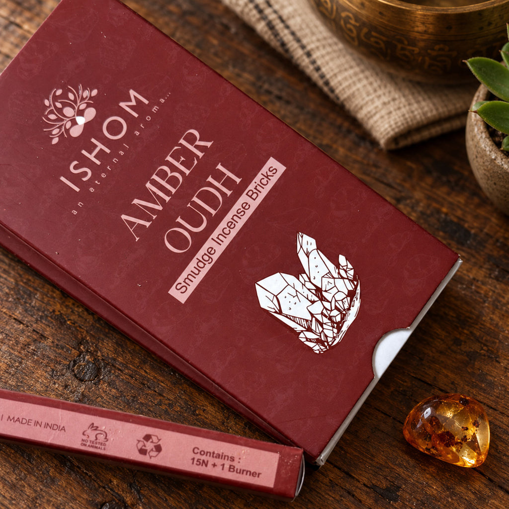  ISHOM Amber Oudh smudge incense packaging showing 15 bricks and one burner